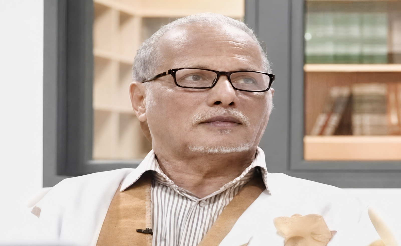 الدكتور محمد بباه